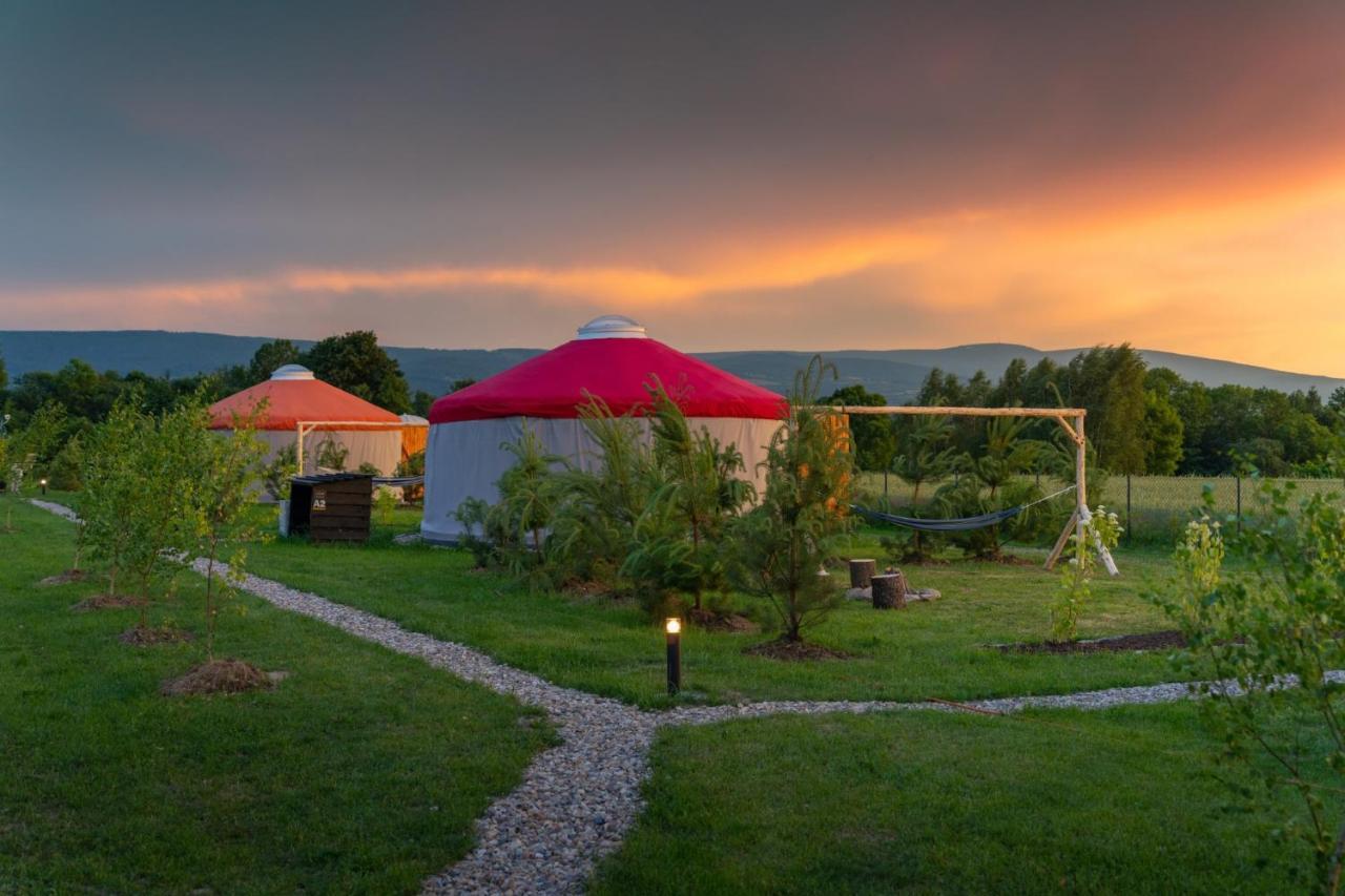 Izera Glamping Adults - Luksusowe Jurty&Spa Gajowka  Екстер'єр фото